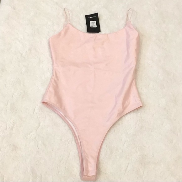 Fashion Nova NWT Small Kiki II PU Bodysuit Blush Pink Spaghetti Straps - Picture 2 of 9